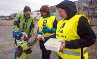 Le ministère norvégien du Travail a annoncé mardi la fin de la grève des employés du pétrole en Norvège, où les partenaires sociaux avaient été convoqués quelques minutes avant qu'un "lock-out" des sites de production, décidée par l'organisation patronale OLF, n'entre en vigueur.