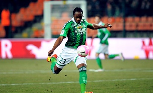 L'ancien défenseur de Saint-Etienne Albin Ebondo (35 ans) tente un improbable retour en Ligue 1.