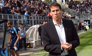 Rudi Garcia a laissé tomber son 4-3-3.