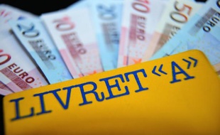 La collecte nette sur le Livret A a encore nettement bondi en juillet, pour atteindre 13,29 milliards d'euros depuis le début de l'année, confirmant que 2012 est en lice pour devenir un cru historique pour le placement préféré des Français.
