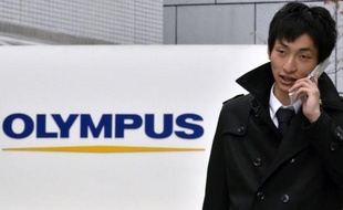 Un comité indépendant désigné par Olympus a blanchi mardi deux cabinets d'audit des réseaux KPMG et Ernst & Young de toute responsabilité dans le maquillage des comptes de l'entreprise.