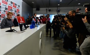 Le Norvégien Martin Odegaard (16 ans) lors de sa présentation au Real Madrid, le 22 janvier 2015.