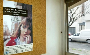 Près d'un actif sur trois a déjà pensé au suicide, révèle une étude du cabinet de prévention des risques professionnels Technologia, publiée à la veille de la journée mondiale de prévention du suicide, mardi.