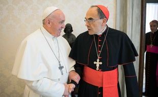 Le Pape François a refusé mardi 19 mars la démission du cardinal Barbarin.
