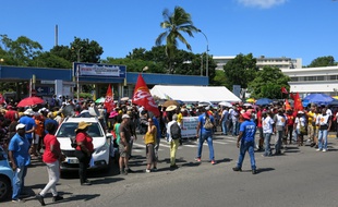 Mobilisation générale pour le CHU de Guadeloupe à Pointe-à-Pitre, le 13 août 2019.