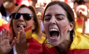 Des manifestants anti-indépendance à Barcelone, le 8 octobre 2017.