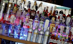 Illustration de bouteilles d'alcool.