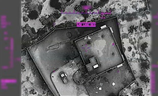 Une vue aérienne du complexe dans lequel se trouvait chef de Daesh Abou Bakr al-Baghdadi, publiée par l'armée américaine.