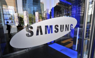 Le logo de Samsung Electronics dans un magasin à Séoul