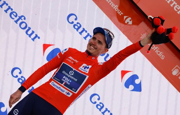 David Gaudu prend le maillot rouge à la veille du chrono par équipes