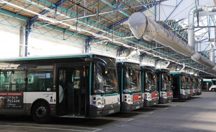 Des bus de la RATP à l'arrêt le 2 septembre 2020.