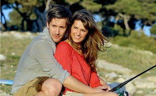 Laetitia Millot et Cyrille Swierkosz dans Camping Paradis