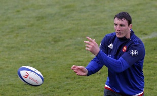 Louis Picamoles lors d'un entraînement du XV de France au Centre national du rugby de Marcoussis, en Essonne, le 6 février 2016.
