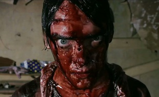 Un héros de la websérie God Bless Zombie