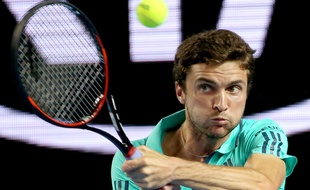 Gilles Simon lors de son match contre Federico Delbonis le 22 janvier 2016.