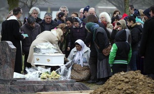 Funérailles de Maria Francesca au cimetière de Wissous, à sept kilomètres de Champlan (Essone), le 5 janvier 2015