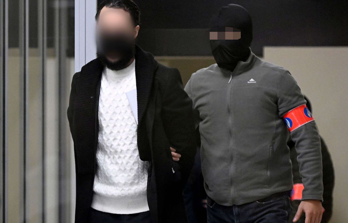 L'enquête sur la clé USB de Salah Abdeslam élargie à l'infraction d'association de malfaiteurs terroriste