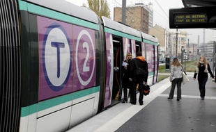 Tramway T2 à Paris (illustration).