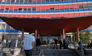 Facultée de Droit Robert Schuman le 25 10 06