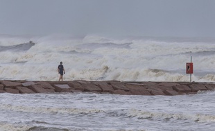 Galveston, au Texas, à l'approche de l'ouragan Laura, le 26 août 2020.
