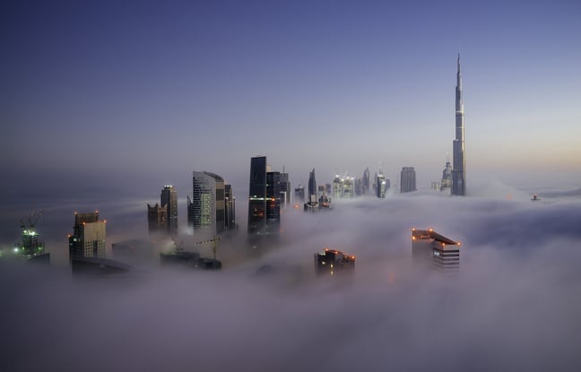 Dubaï : La piscine la plus haute du monde ouvre ses portes au 77e étage