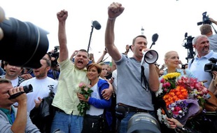 La commission électorale de Moscou a annoncé jeudi qu'elle pourrait invalider la candidature d'Alexeï Navalny à l'élection du maire de la capitale russe le 8 septembre, ce qui traduit selon l'opposant numéro un à Vladimir Poutine les craintes croissantes des autorités.