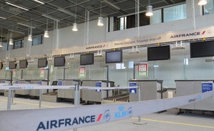 Marseille 17 SEPTEMBRE 2014 Le hall 4 de l'AMP est vide suite à la grève des pilotes Air France
