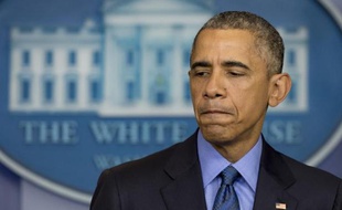 Barack Obama le 18 juin 2015 pendant son intervention à la télévision à la suite du massacre dans une église de la communauté noire de Charleston