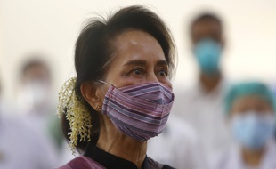 Aung San Suu Kyi à Naypyidaw, capitale de la Birmanie, le 27 janvier 2021.