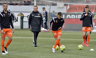 Un terrain de football synthétique, ici à Lorient
