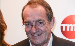 Dans son JT, Jean-Pierre Pernaut a opposé les migrants aux sans-abris