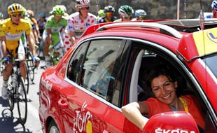 Anne Hidalgo, candidate à la mairie de Paris, lors de la 7e étape du Tour de France, entre Aix-en-Provence et Montpellier, le jeudi 4 juillet 2013.
