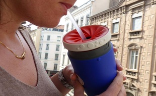 Un Lyonnais au concours Lépine avec un mug innovant