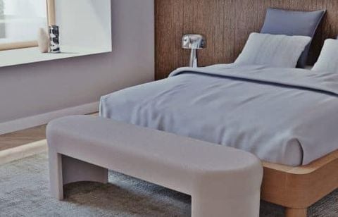 Envie d’une touche cocooning à petit prix ? Le bout de lit en bouclettes passe à 139,30 € chez Maisons du Monde (au lieu de 199 €)