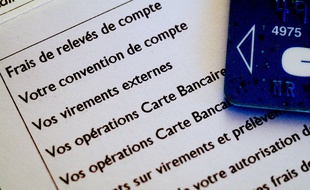 Les frais bancaires pénalisent particulièrement les personnes en difficulté financière, selon 60 millions de consommateurs.