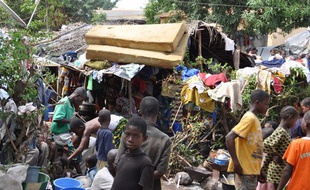 Des enfants dans le camps de réfugiés de Danané, dans l'ouest de la Côte d'Ivoire.