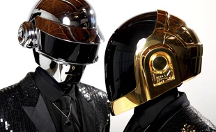 Le duo français a finalement déposé les casques.