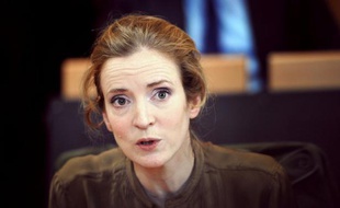 Nathalie Kosciusko-Morizet, ministre de l'Ecologie, accuse François Hollande d'avoir "un discours lénifiant qui a vocation à endormir, à baigner la France dans le Lexomil (un anxiolytique, ndlr)", dans une interview au Figaro daté de samedi.
