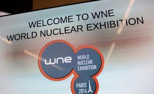 Le logo du salon mondial de la filière nucléaire, le 14 octobre 2014 au Bourget
