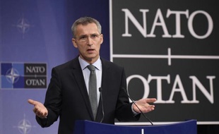 Le secrétaire général de l'Otan Jens Stoltenberg lors d'une conférence de presse au siège de l'organisation à Bruxelles le 1er décembre 2014