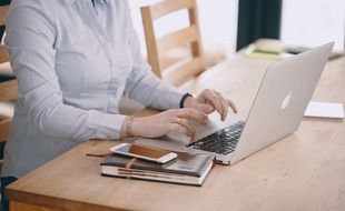 De plus en plus d'entreprises respectent l'obligation de publier leur index d'égalité professionnelle femmes/hommes, selon le bilan publié lundi par le ministère du Travail.