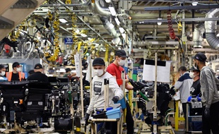 Certaines entreprises ont déjà fait le choix de la France, comme Toyota depuis quelques années. Ici l'usine d'Onnaing près de Valenciennes (59)