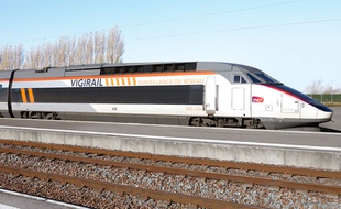 L'IRIS 320 parcourt 450 km/jour pour assurer la sécurité sur le réseau ferré.