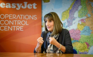 La directrice générale d'EasyJet Carolyn McCall lors d'un entretien à l'AFP, à Luton dans la banlieue nord de Londres, le 10 février 2016