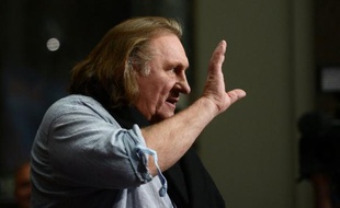 Gérard Depardieu est convoqué jeudi à Paris pour une audience de comparution sur reconnaissance préalable de culpabilité (CRPC ou plaider-coupable) pour avoir conduit en état d'ivresse dans les rues de la capitale fin novembre.