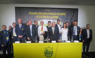 Salariés, anciens joueurs, partenaires... tous derrière le nouveau stade.