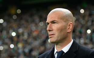 Zinédine Zidane en est à 30 matchs sans défaite d'affilée avec le Real Madrid, à 4 rencontres de battre un record datant de 1988-1989.