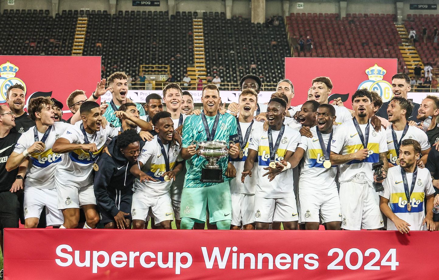 Football Entre signes nazis et cris de singe, la Supercoupe de