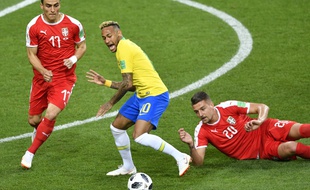 Neymar lors du match contre la Serbie, le 27 juin 2018.