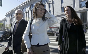 Ellen Pao devant le tribunal de San Francisco le 27 mars 2015.